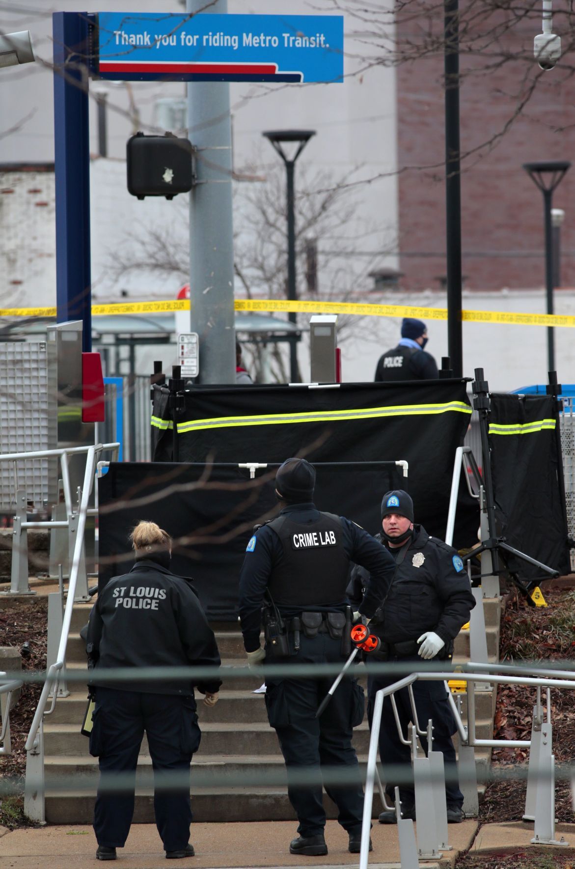 MetroLink security guard killed after altercation at Delmar Loop stop